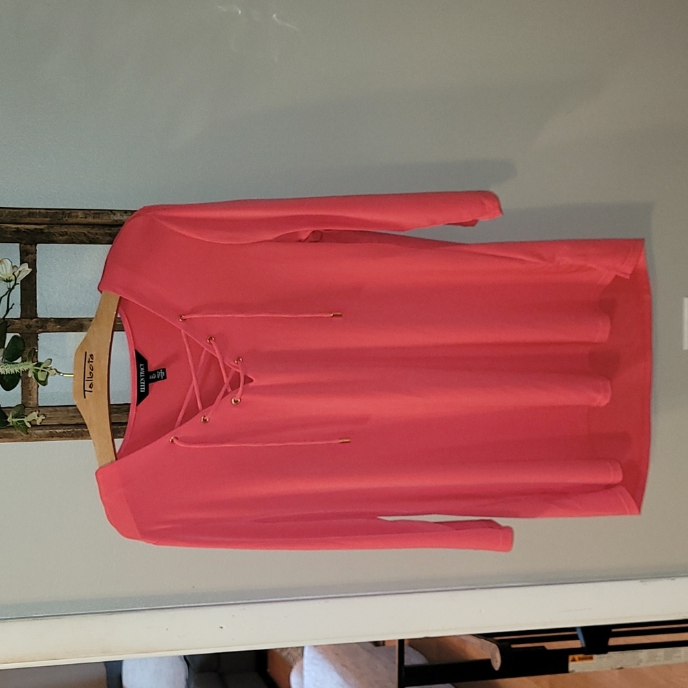 Ellen Tracy quarter sleeve shirt